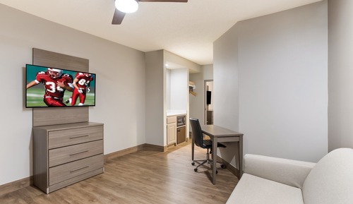 Suite, 1 très grand lit, non-fumeurs (2 Rooms )