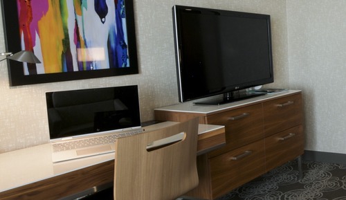 Chambre, 2 grands lits (Roll-in Shower)