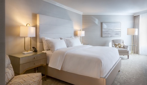 Chambre Standard, 1 très grand lit, en bord de lac