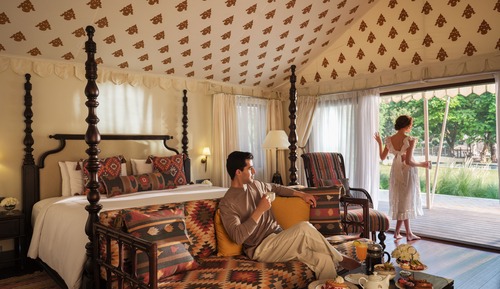 Tente Luxe (with Sitout)