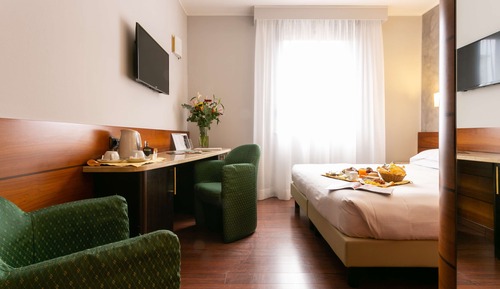 Chambre Standard, 1 très grand lit