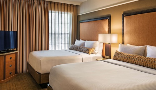 Suite, plusieurs lits (Two Bedroom King and Two Queens)