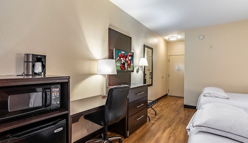 Chambre Premium, 2 lits doubles (Upgraded Bedding & Snack, Smoke Free)