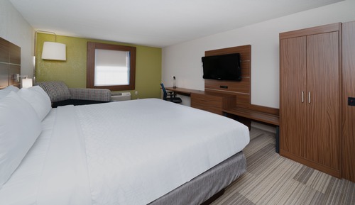 Chambre Standard, 1 très grand lit, accessible aux personnes à mobilité réduite (Roll-In Shower)