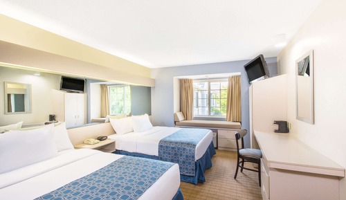 Chambre Standard, 2 grands lits