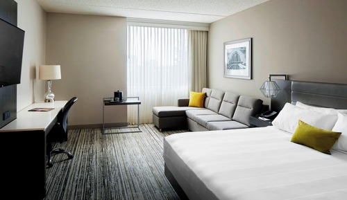 Chambre, 1 très grand lit et 1 canapé-lit (Hearing Accessible)