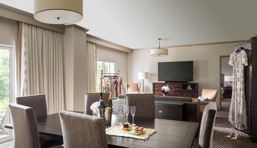 Suite (Hospitality)