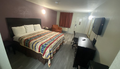 Chambre Simple Standard, 1 très grand lit, fumeurs