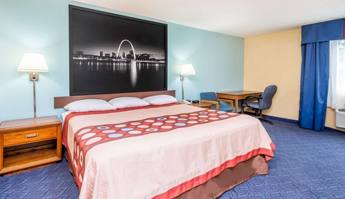 Chambre, 1 très grand lit, non-fumeurs