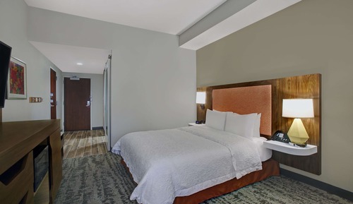 Chambre, accessible aux personnes à mobilité réduite, non-fumeurs