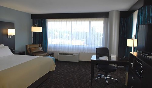 Chambre Premium, 1 très grand lit, en angle