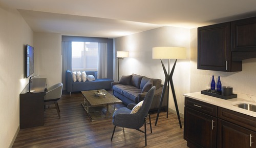 Suite, 1 très grand lit (Skyline)