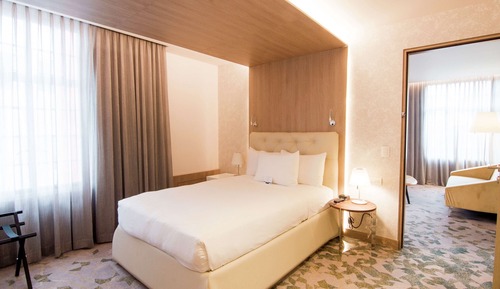 Chambre Présidentielle, 1 chambre