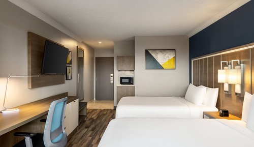 Chambre Standard, 2 grands lits (Walk-In Shower)