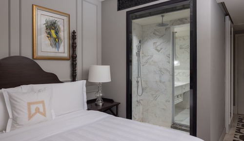 Chambre, 1 grand lit, vue ville