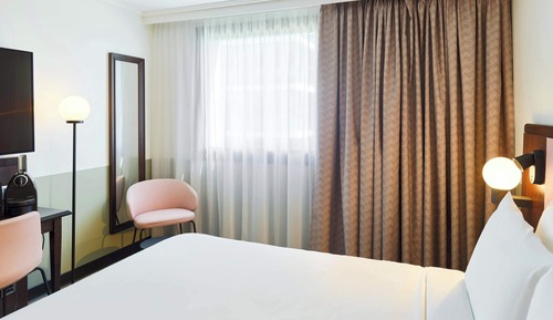 Chambre Double, accessible aux personnes à mobilité réduite, non-fumeurs