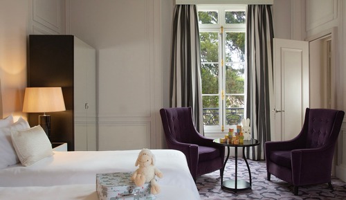 Chambre Familiale, plusieurs lits, chambres communicantes, vue jardin (Palace 5 Star)