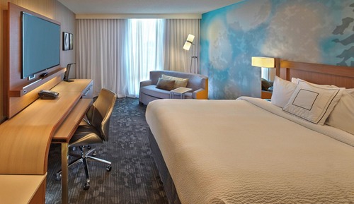 Chambre, 1 très grand lit et 1 canapé-lit, non-fumeurs