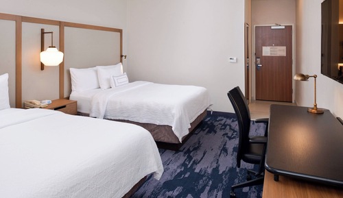 Chambre, 2 grands lits