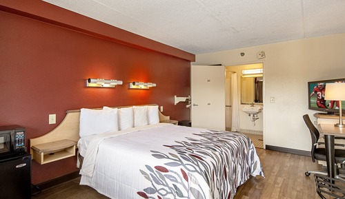 Chambre Supérieure, 1 très grand lit, accessible aux personnes à mobilité réduite (Smoke Free)