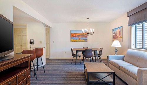 Suite, 2 grands lits, non-fumeurs, cuisine (Third bed is a Sofabed)