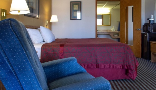 Chambre, 1 très grand lit, accessible aux personnes à mobilité réduite (Mobility Accessible)