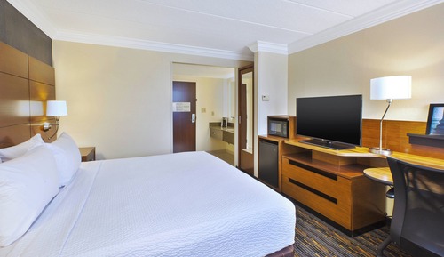 Chambre, 1 très grand lit (Mobility/Hearing Access, Roll-In Shwr)