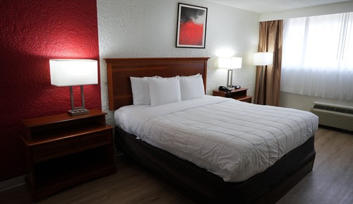 Chambre, 1 très grand lit, non-fumeurs