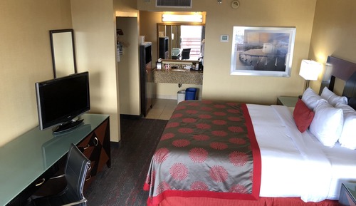 Chambre, 1 très grand lit, non-fumeurs