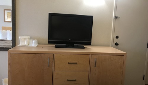 Chambre Affaires, 2 grands lits, non-fumeurs