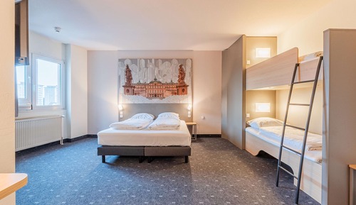 Chambre Familiale