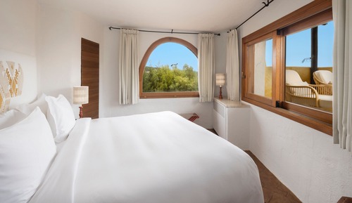 Suite, 1 très grand lit, terrasse, vue partielle sur la mer (Heritage, Original Wing)