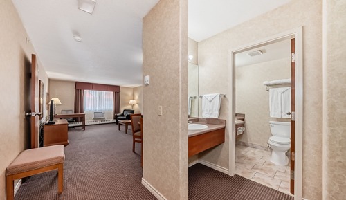 Chambre Double Économique, 1 très grand lit et 1 canapé-lit, non-fumeurs, coin cuisine
