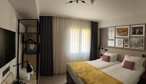 Chambre Standard, 2 lits une place