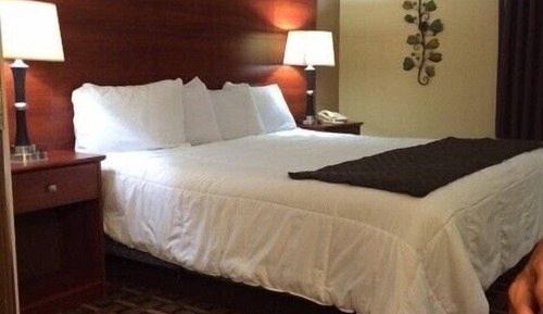 Chambre, 1 très grand lit, non-fumeurs