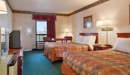 Chambre Standard, 2 grands lits
