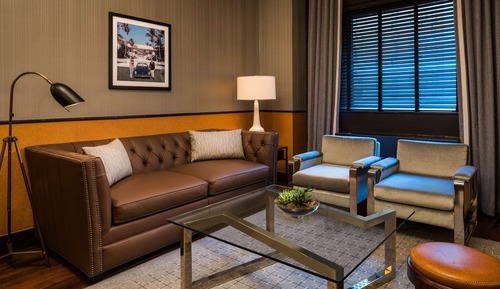 Suite Premium, 1 très grand lit et 1 canapé-lit