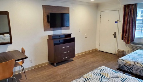 Chambre Deluxe, 2 lits doubles, accessible aux personnes à mobilité réduite, non-fumeurs