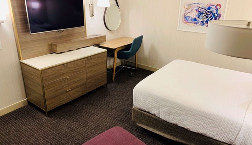Chambre Deluxe, 1 très grand lit (Deluxe Queen)