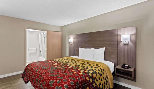 Chambre, 1 très grand lit, accessible aux personnes à mobilité réduite, non-fumeurs