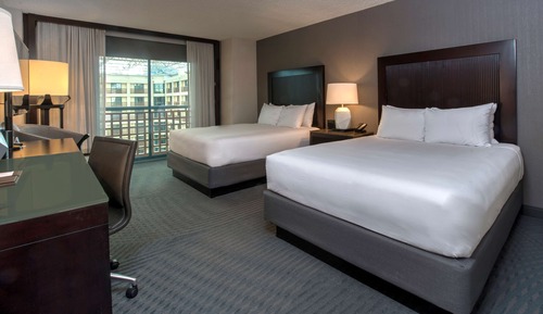 Chambre Double, 2 grands lits (High Floor)