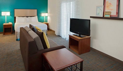 Studio, 1 grand lit et 1 canapé-lit (Mobility/Hearing Accessible, Tub)