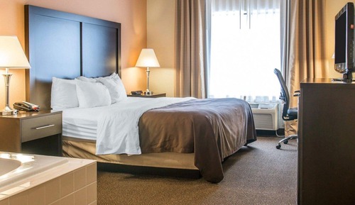 Suite, non-fumeurs, baignoire à jets (1 King Bedroom)