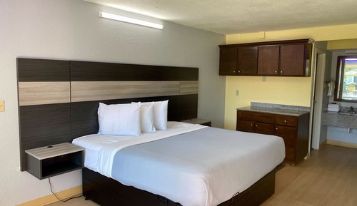 Chambre Simple Standard, 1 très grand lit, accessible aux personnes à mobilité réduite, non-fumeurs