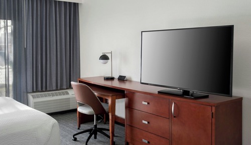 Chambre, 1 très grand lit et 1 canapé-lit, non-fumeurs