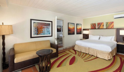 2 Connecting Ocean View, Junior Suites