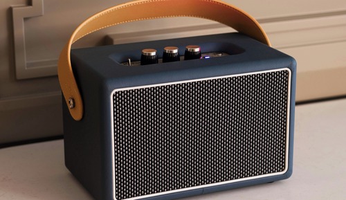 Chambre, 1 très grand lit