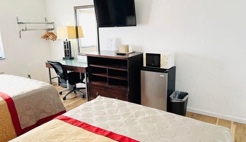 Chambre, 2 grands lits, non-fumeurs