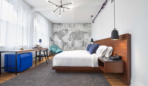 Chambre, 1 très grand lit