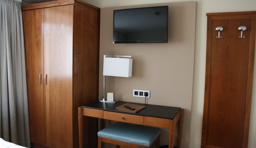 Chambre Quadruple, 2 chambres, non-fumeurs (Air Conditioning)